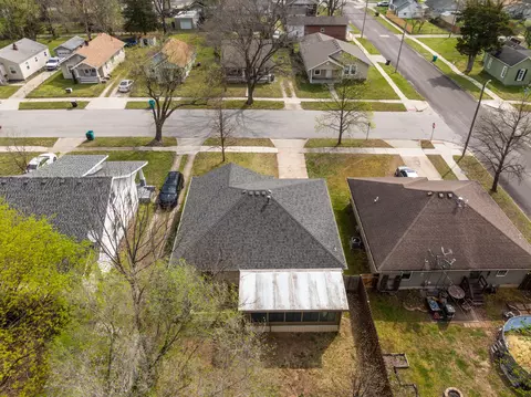 View/Area - 2205 N Prospect Ave, Springfield, MO 65803 photo 3 of 14