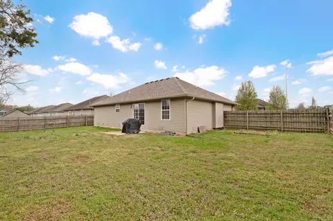 2541 W Brook Ridge St, Springfield, MO 65803 photo 22
