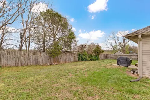 2541 W Brook Ridge St, Springfield, MO 65803 photo 21