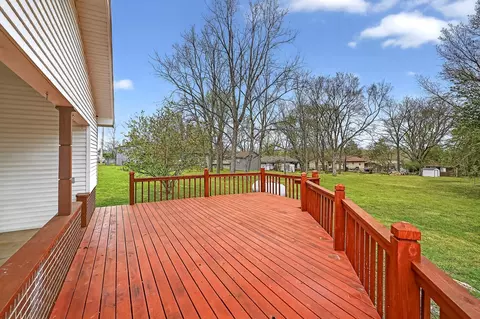 Exterior - 157 Spring St, Forsyth, MO 65653 photo 7 of 8