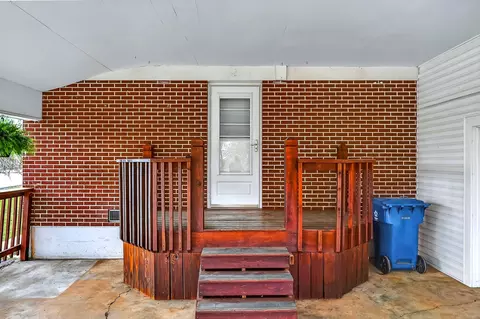 Exterior - 157 Spring St, Forsyth, MO 65653 photo 8 of 8