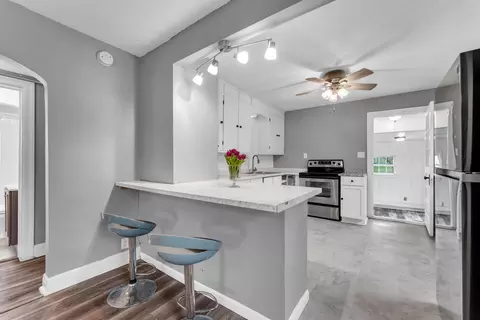 2151 N Rogers Ave, Springfield, MO 65803 photo 8