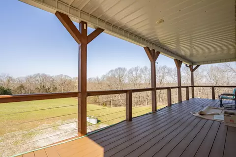 Exterior - 16032 Farm Road 1212, Aurora, MO 65605 photo 10 of 18