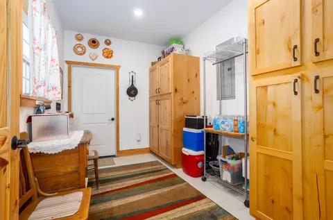 Entry Way - 16032 Farm Road 1212, Aurora, MO 65605 photo 1 of 1