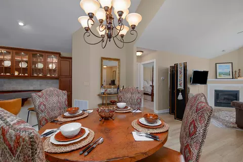 Dining - 3810 E Cherry St #102, Springfield, MO 65809 photo 3 of 3