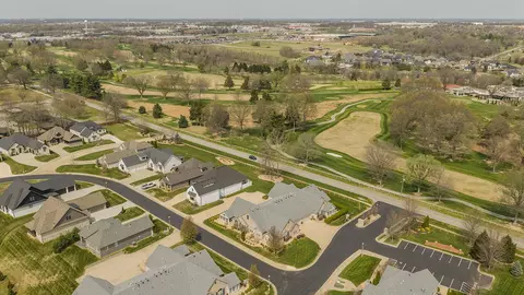View/Area - 3810 E Cherry St #102, Springfield, MO 65809 photo 9 of 15