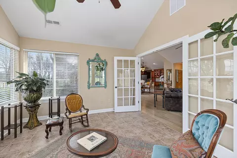 Other - 3810 E Cherry St #102, Springfield, MO 65809 photo 5 of 10