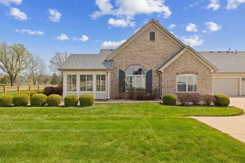 Exterior - 3810 E Cherry St #102, Springfield, MO 65809 photo 4 of 7