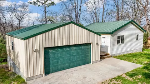 28316 Farm Road 1220, Eagle Rock, MO 65641