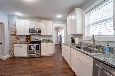 Kitchen - 1040 W State St, Springfield, MO 65806 photo 1 of 1