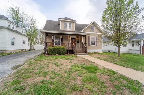 Exterior - 1040 W State St, Springfield, MO 65806 photo 2 of 6