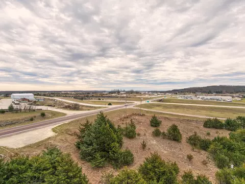 11239 Stave Mill Rd, Mountain Grove, MO 65711
