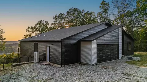 Exterior - 1201 County Road 555b, Tecumseh, MO 65760 photo 7 of 10