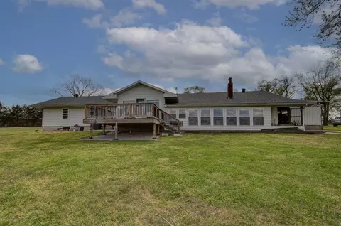 Exterior - 48 Clearspring Rd, Shell Knob, MO 65747 photo 2 of 14