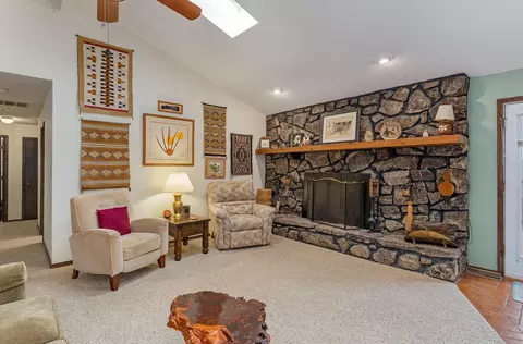 Living - 5211 S Timberlake Dr, Springfield, MO 65804 photo 5 of 7