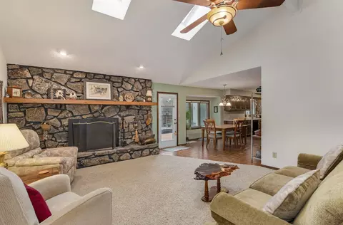 Living - 5211 S Timberlake Dr, Springfield, MO 65804 photo 4 of 7