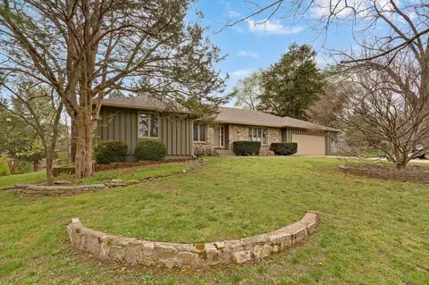 Exterior - 5211 S Timberlake Dr, Springfield, MO 65804 photo 2 of 21