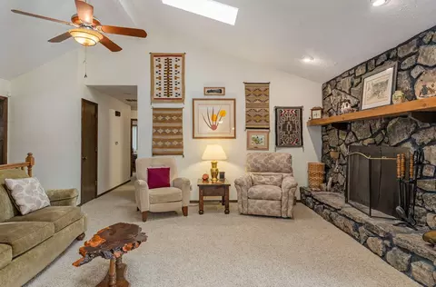 Living - 5211 S Timberlake Dr, Springfield, MO 65804 photo 6 of 7