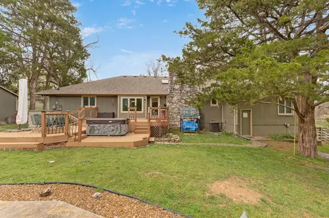 Exterior - 5211 S Timberlake Dr, Springfield, MO 65804 photo 16 of 21