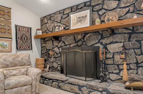 Living - 5211 S Timberlake Dr, Springfield, MO 65804 photo 7 of 7