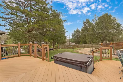 Exterior - 5211 S Timberlake Dr, Springfield, MO 65804 photo 9 of 21