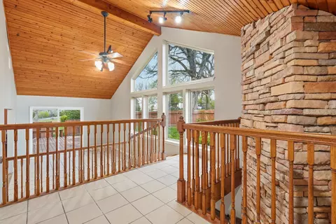 Entry Way - 574 Skyline Dr, Forsyth, MO 65653 photo 2 of 4