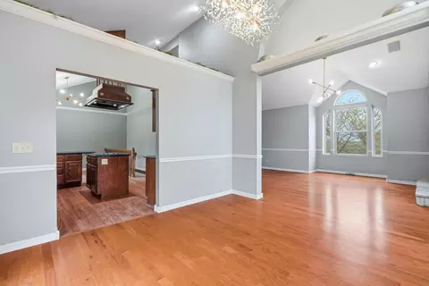 Living - 574 Skyline Dr, Forsyth, MO 65653 photo 4 of 11