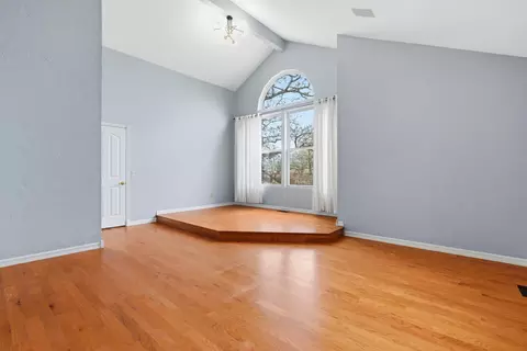 Living - 574 Skyline Dr, Forsyth, MO 65653 photo 7 of 11