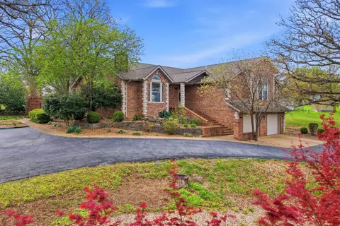 Exterior - 574 Skyline Dr, Forsyth, MO 65653 photo 2 of 9