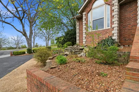 Exterior - 574 Skyline Dr, Forsyth, MO 65653 photo 7 of 9