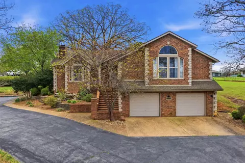 Exterior - 574 Skyline Dr, Forsyth, MO 65653 photo 9 of 9