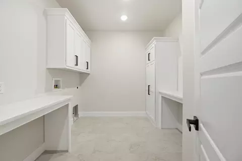 1748 E Skyline, Ozark, MO 65721 photo 17