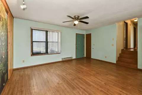 Living - 1650 Miller Dr, Branson, MO 65616 photo 3 of 5