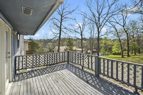 Exterior - 1650 Miller Dr, Branson, MO 65616 photo 7 of 13