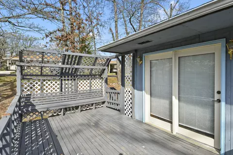 Exterior - 1650 Miller Dr, Branson, MO 65616 photo 8 of 13