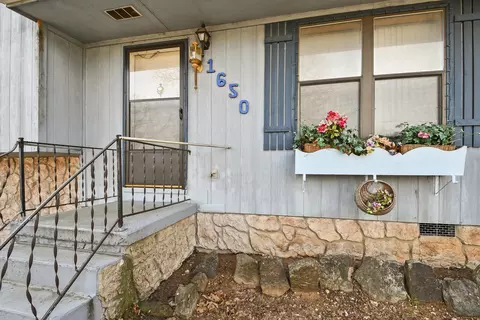 Exterior - 1650 Miller Dr, Branson, MO 65616 photo 5 of 13