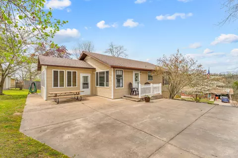 Exterior - 25540 Fox Woods Cir, Shell Knob, MO 65747 photo 5 of 9