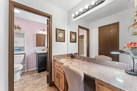 Bath - 25540 Fox Woods Cir, Shell Knob, MO 65747 photo 1 of 3