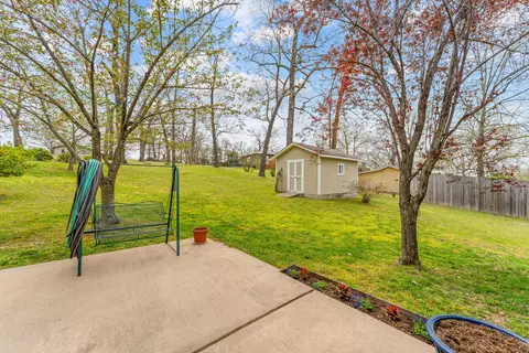 Exterior - 25540 Fox Woods Cir, Shell Knob, MO 65747 photo 6 of 9