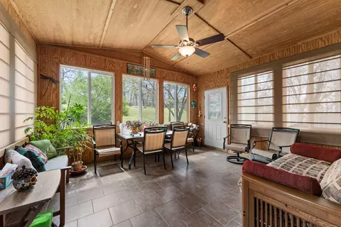 Exterior - 25540 Fox Woods Cir, Shell Knob, MO 65747 photo 8 of 9
