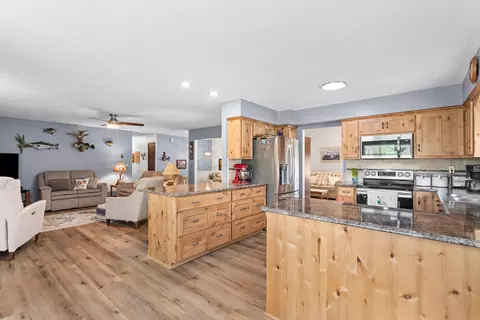 Kitchen - 25540 Fox Woods Cir, Shell Knob, MO 65747 photo 1 of 3