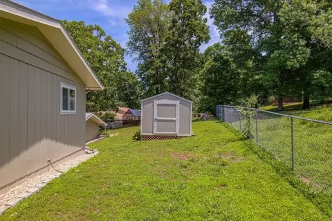 Exterior - 25630 Foxwood Cir, Shell Knob, MO 65747 photo 10 of 16