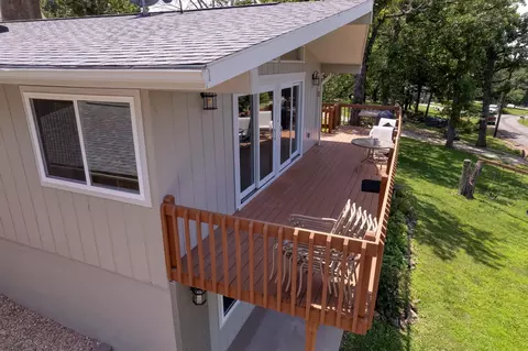 Exterior - 25630 Foxwood Cir, Shell Knob, MO 65747 photo 4 of 16
