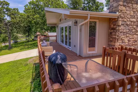 Exterior - 25630 Foxwood Cir, Shell Knob, MO 65747 photo 5 of 16