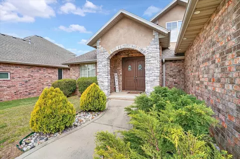 Other - 3245 W Brett Dr, Springfield, MO 65810 photo 1 of 8