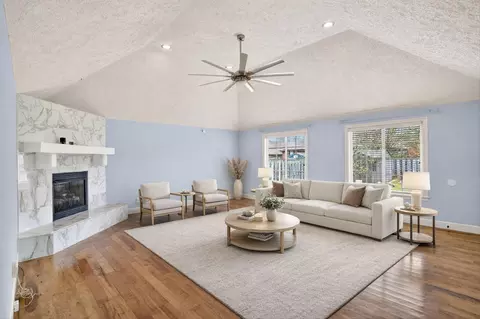 Living - 3245 W Brett Dr, Springfield, MO 65810 photo 1 of 4