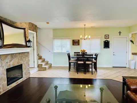 Dining - 245 Velma Rd, Protem, MO 65733 photo 1 of 1
