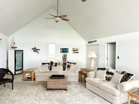 Living - 245 Velma Rd, Protem, MO 65733 photo 5 of 7