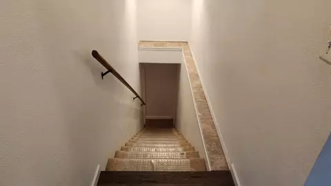 Entry Way - 852 Tomahawk Ct, Marshfield, MO 65706 photo 1 of 2