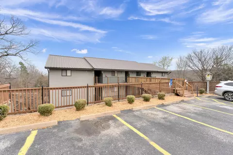 Exterior - 26 Sinatra Ct #8, Branson West, MO 65737 photo 2 of 9
